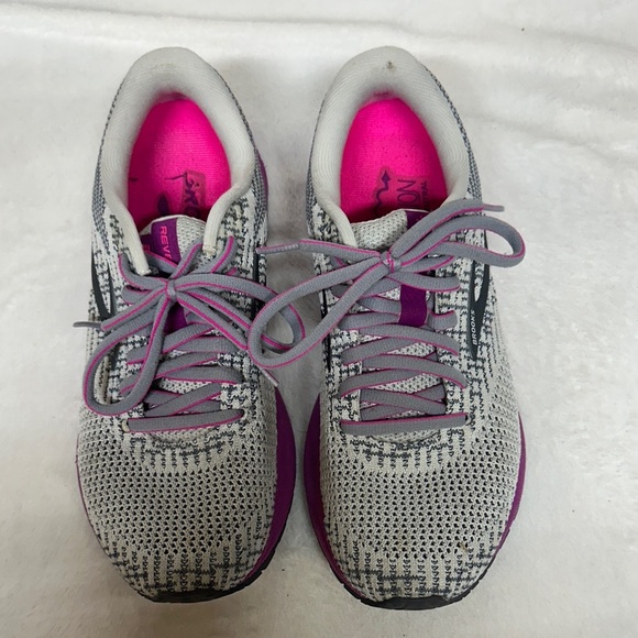 Brooks Shoes - Brooks Revel 3 Women's Size 7 Running Shoes Sneakers - Grey Knit & Purple